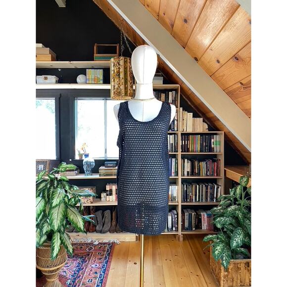 Open Knit Net Tank - Picture 2 of 2